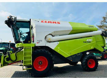 Зерноуборочный комбайн CLAAS Tucano 430