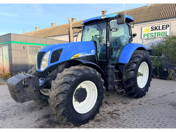 Трактор NEW HOLLAND T7050