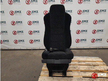 Кабина и интерьер MERCEDES-BENZ