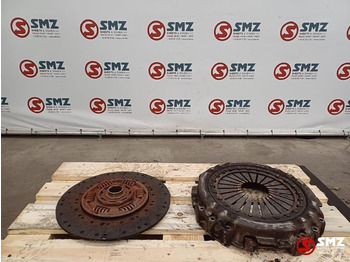 : фото в шапке страницы