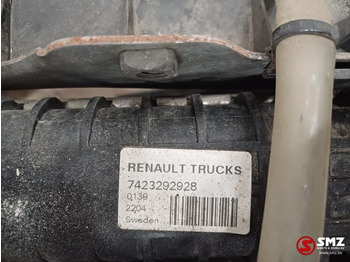 Радиатор для Грузовиков Renault Occ radiator + intercooler + expansievat DTI13 Ren: фото 5 Радиатор для Грузовиков Renault Occ radiator + intercooler + expansievat DTI13 Ren: фото 5