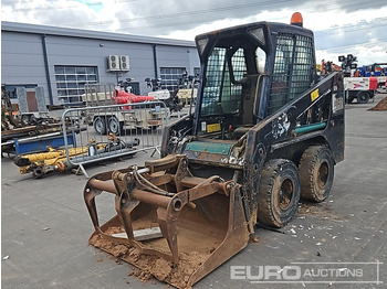 Мини-погрузчик с бортовым поворотом BOBCAT S100