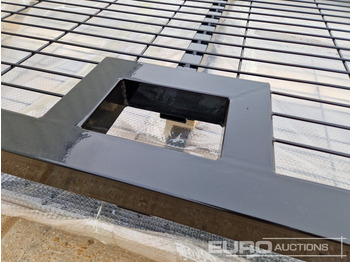 Оборудование для гаражей/ Мастерских 3m x 2.3m Heavy Duty Galvanized Powder Coated Gate (2 of), 100mm x 100mm Post (2 of), Assembly Kit (Black): фото 5