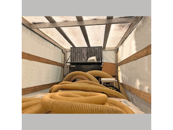 Тентованный прицеп Eduard 4: фото 2 Тентованный прицеп Eduard 4: фото 2