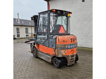 Вилочный погрузчик Toyota 7FBMF30: фото 5