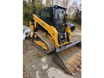 Гусеничный погрузчик CATERPILLAR