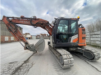 Гусеничный экскаватор HITACHI ZX135US-7