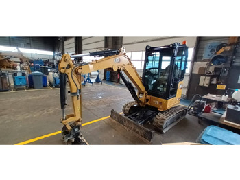 Гусеничный экскаватор CATERPILLAR 302.7