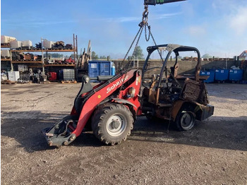 Компактный фронтальный погрузчик SCHÄFFER