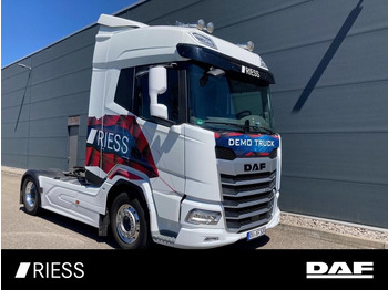 Тягач DAF XF 530