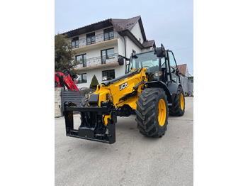 Телескопический фронтальный погрузчик JCB TM320