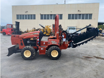 Траншеекопатель DITCH WITCH