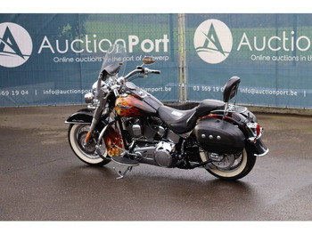 Мотоцикл Harley-Davidson Softail Deluxe: фото 3 Мотоцикл Harley-Davidson Softail Deluxe: фото 3