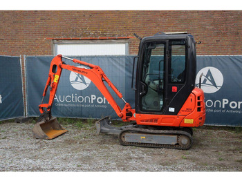 Мини-экскаватор Takeuchi TB216: фото 3 Мини-экскаватор Takeuchi TB216: фото 3