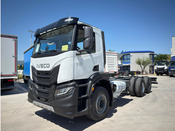 Грузовик-шасси IVECO X-WAY