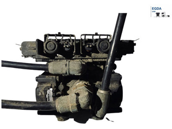 : фото в шапке страницы