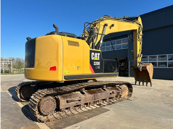 Гусеничный экскаватор CAT 320 E: фото 4