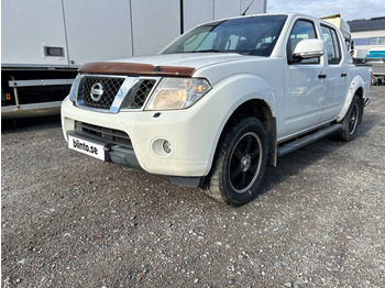 Пикап NISSAN Navara