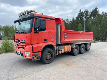 Грузовик MERCEDES-BENZ Arocs 3251