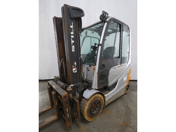 : фото в шапке страницы