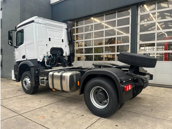 Mercedes-Benz Actros 2045 S 4x2 Tractor Head в лизинг Mercedes-Benz Actros 2045 S 4x2 Tractor Head: фото 3 Mercedes-Benz Actros 2045 S 4x2 Tractor Head в лизинг Mercedes-Benz Actros 2045 S 4x2 Tractor Head: фото 3