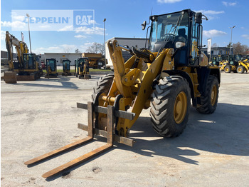 Колёсный погрузчик CATERPILLAR