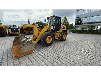 Колёсный погрузчик CATERPILLAR 930M