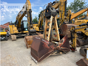: фото в шапке страницы