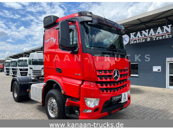 Тягач MERCEDES-BENZ Arocs 1845