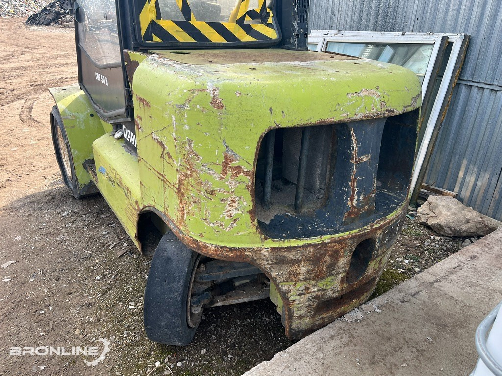 1998 Clark CDP 50H 5t - Дизельный погрузчик: фото 3 1998 Clark CDP 50H 5t - Дизельный погрузчик: фото 3