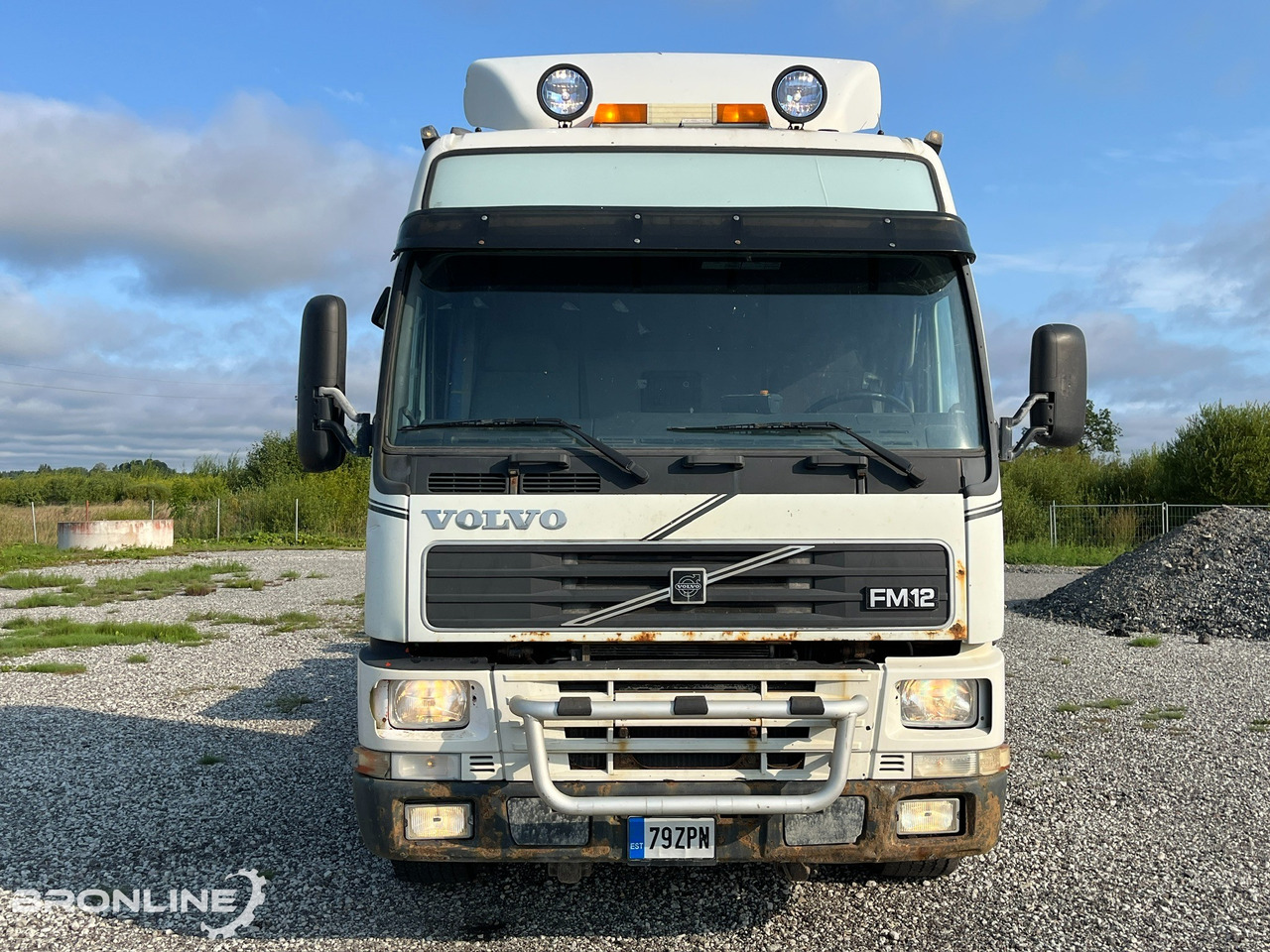 1999 Volvo FM12 8x4 Metsatehnika veok - Автовоз: фото 3 1999 Volvo FM12 8x4 Metsatehnika veok - Автовоз: фото 3