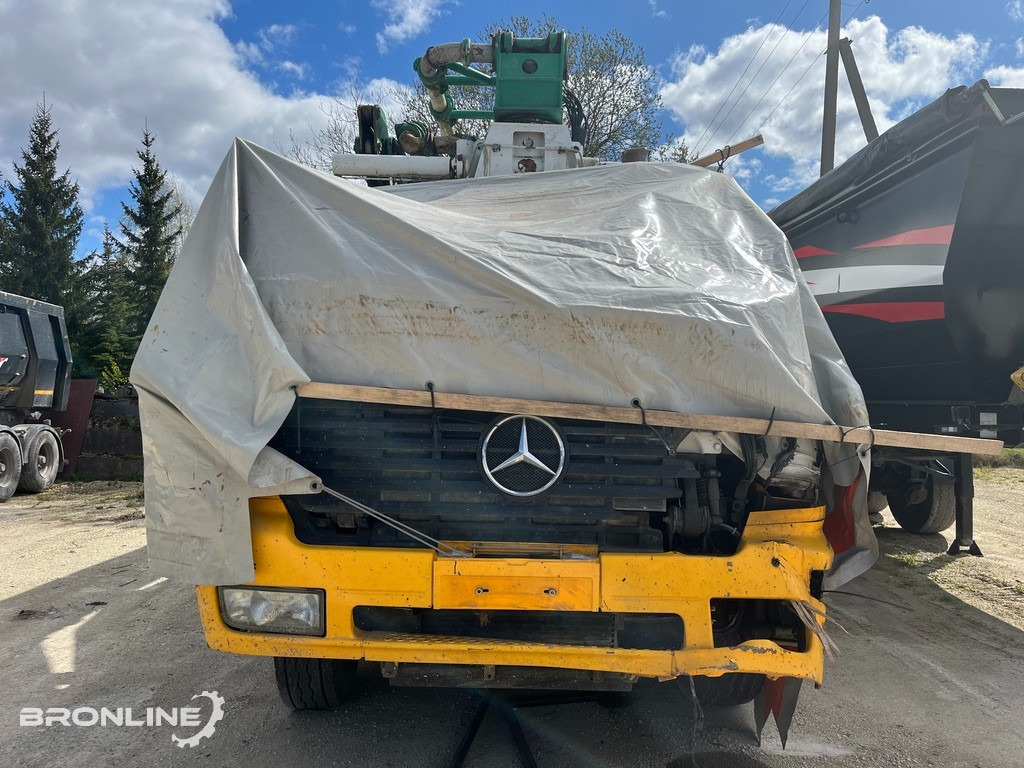 2003 MERCEDES-BENZ ACTROS 3240B 8X4/4 Mixer - Автобетоносмеситель: фото 4 2003 MERCEDES-BENZ ACTROS 3240B 8X4/4 Mixer - Автобетоносмеситель: фото 4