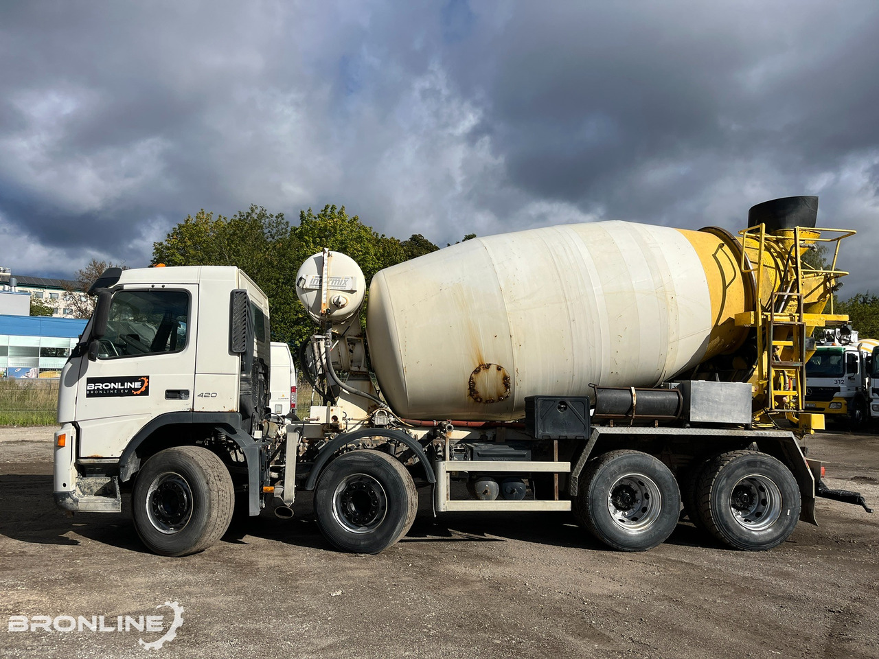 2004 Volvo FM12 420 8x4 Intermix 10m³ - Автобетоносмеситель: фото 3 2004 Volvo FM12 420 8x4 Intermix 10m³ - Автобетоносмеситель: фото 3