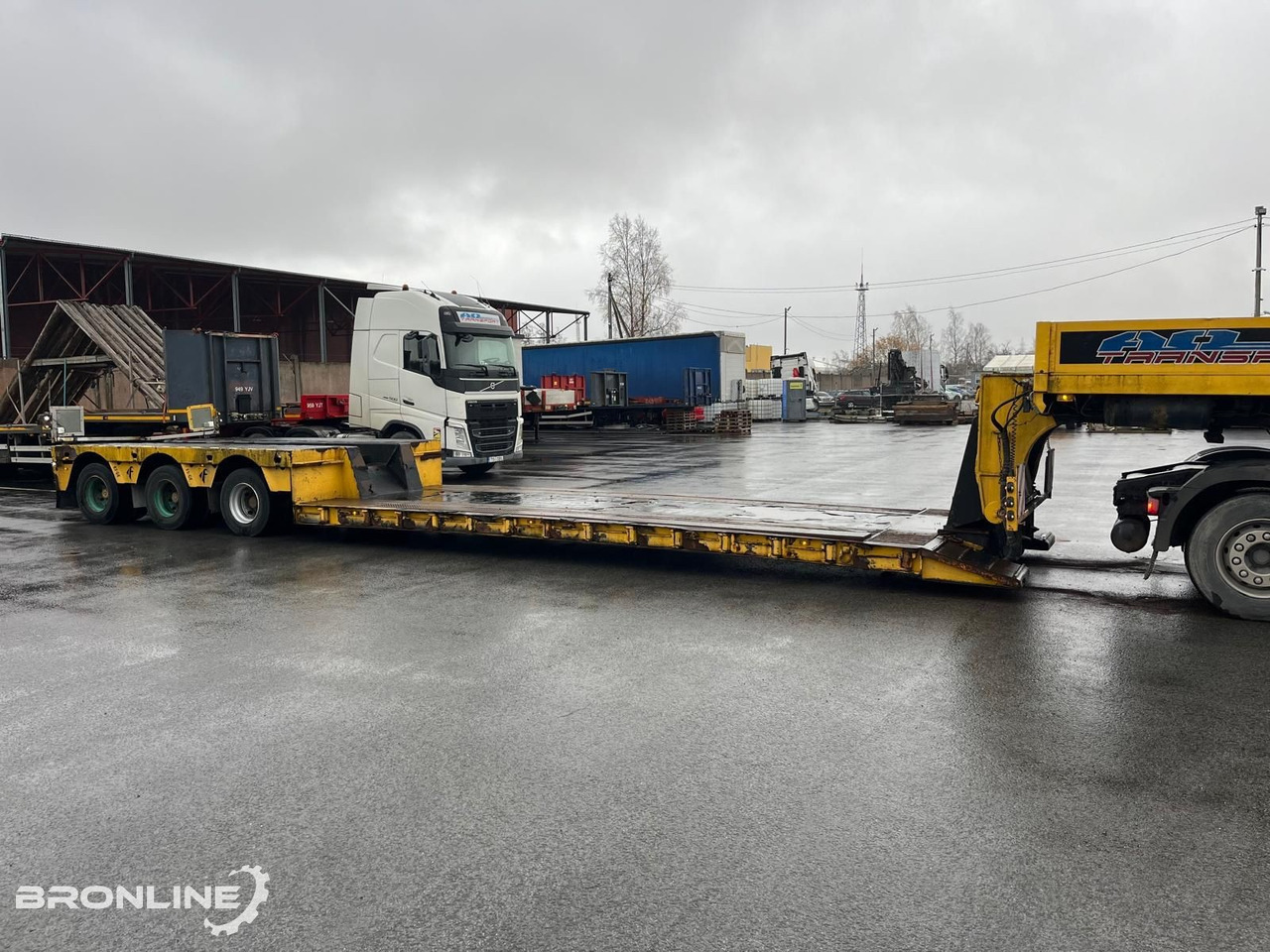 Faymonville STBZ-3VA Low-Bed 3-axle Trailer - Низкорамный полуприцеп: фото 4 Faymonville STBZ-3VA Low-Bed 3-axle Trailer - Низкорамный полуприцеп: фото 4