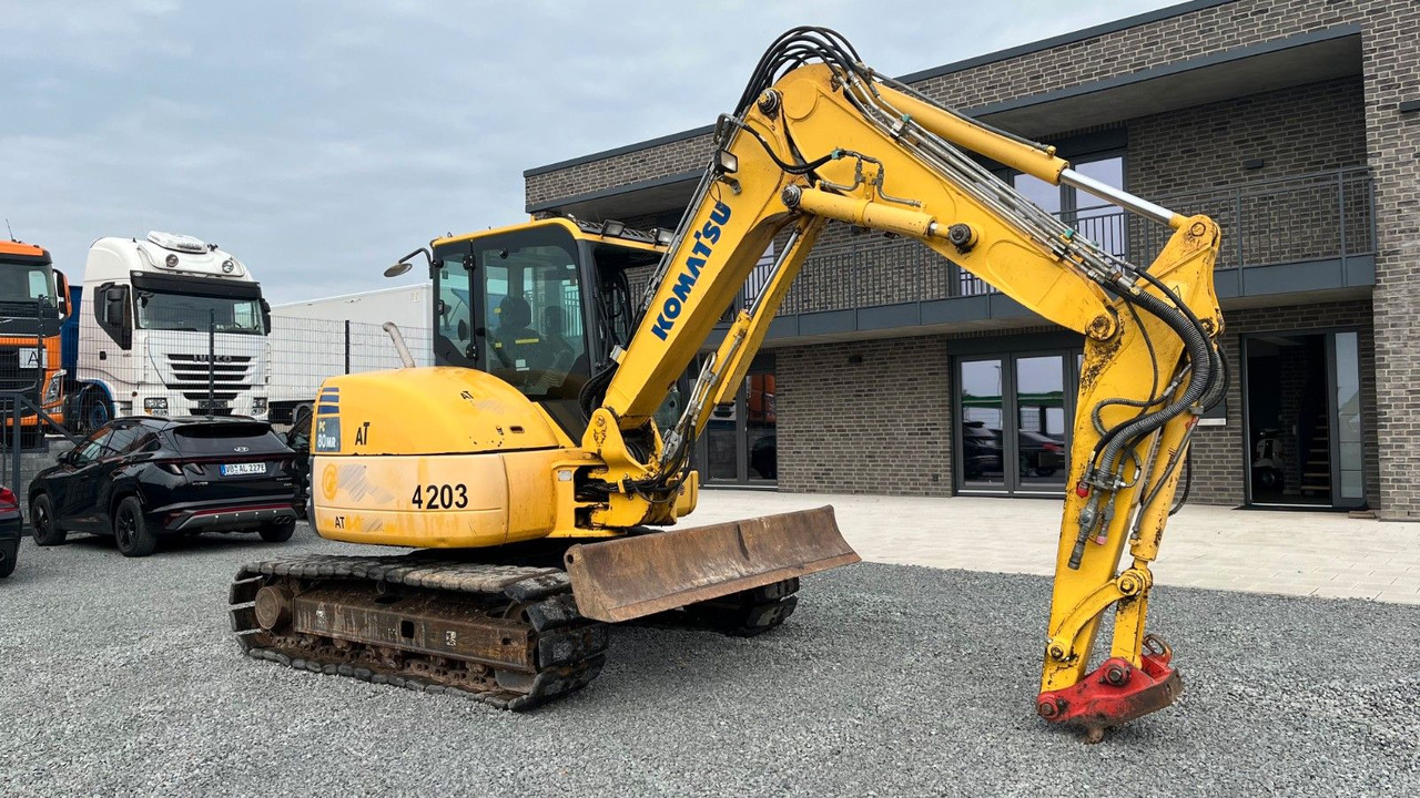 Komatsu PC80MR-3 PC80 Minibagger Verstellausleger - Мини-экскаватор: фото 2 Komatsu PC80MR-3 PC80 Minibagger Verstellausleger - Мини-экскаватор: фото 2