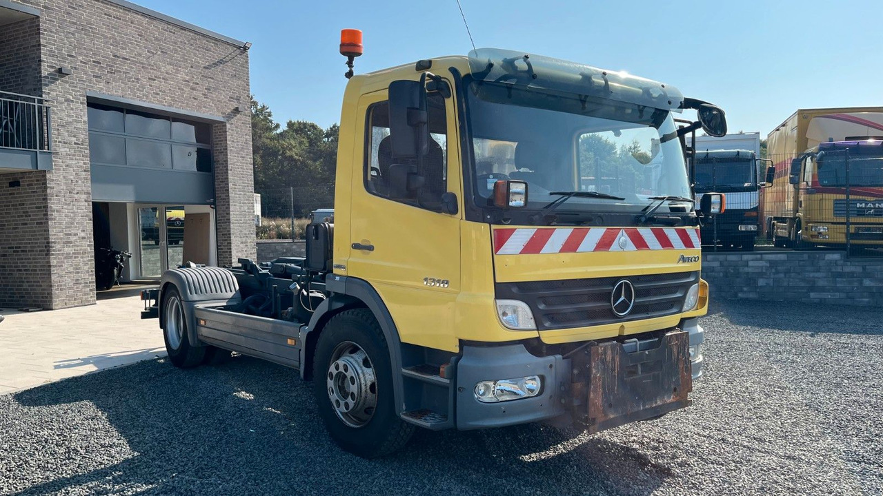 Mercedes-Benz 1318 1218 Abrollkipper Mercedes-Benz 1318 1218 Abrollkipper - Крюковой мультилифт: фото 3 Mercedes-Benz 1318 1218 Abrollkipper Mercedes-Benz 1318 1218 Abrollkipper - Крюковой мультилифт: фото 3