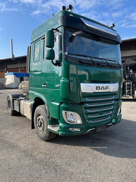 DAF XF 530 PxP 4x4 Hydraulik DAF XF 530 PxP 4x4 Hydraulik - Тягач: фото 3 DAF XF 530 PxP 4x4 Hydraulik DAF XF 530 PxP 4x4 Hydraulik - Тягач: фото 3