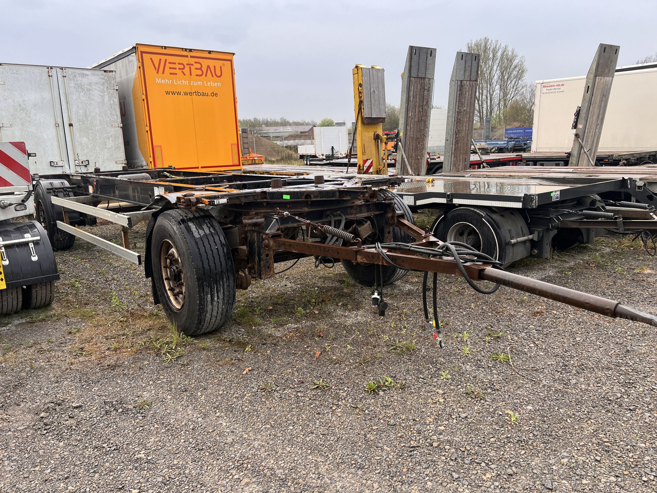 KRONE DB07CLNF 2 Achs Wechselanhänger BDF - Прицеп-контейнеровоз/ Сменный кузов: фото 2 KRONE DB07CLNF 2 Achs Wechselanhänger BDF - Прицеп-контейнеровоз/ Сменный кузов: фото 2