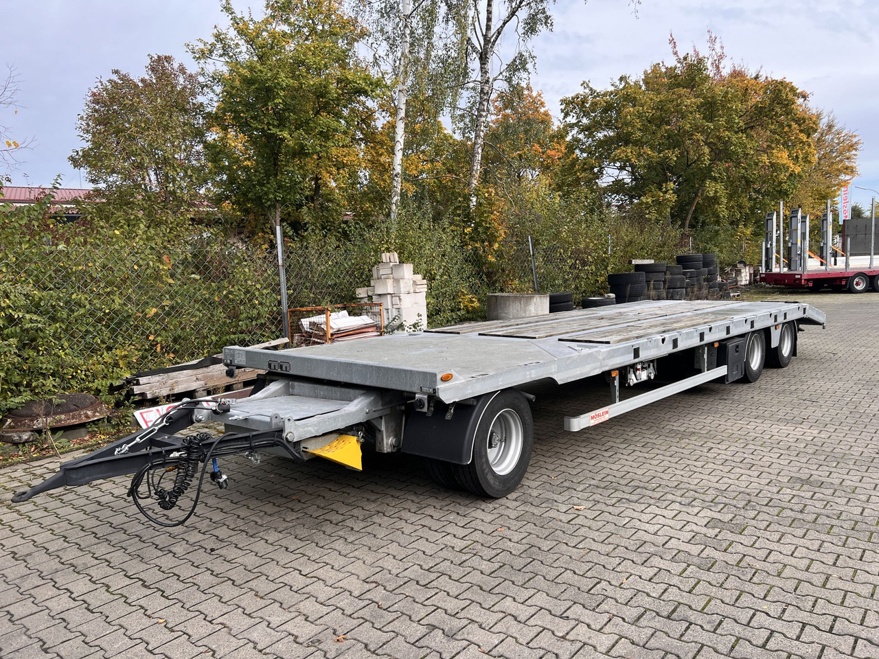 Möslein TO 3 F Schwebheim 3 Achs Tiefladeranhänger - Низкорамный прицеп: фото 3 Möslein TO 3 F Schwebheim 3 Achs Tiefladeranhänger - Низкорамный прицеп: фото 3