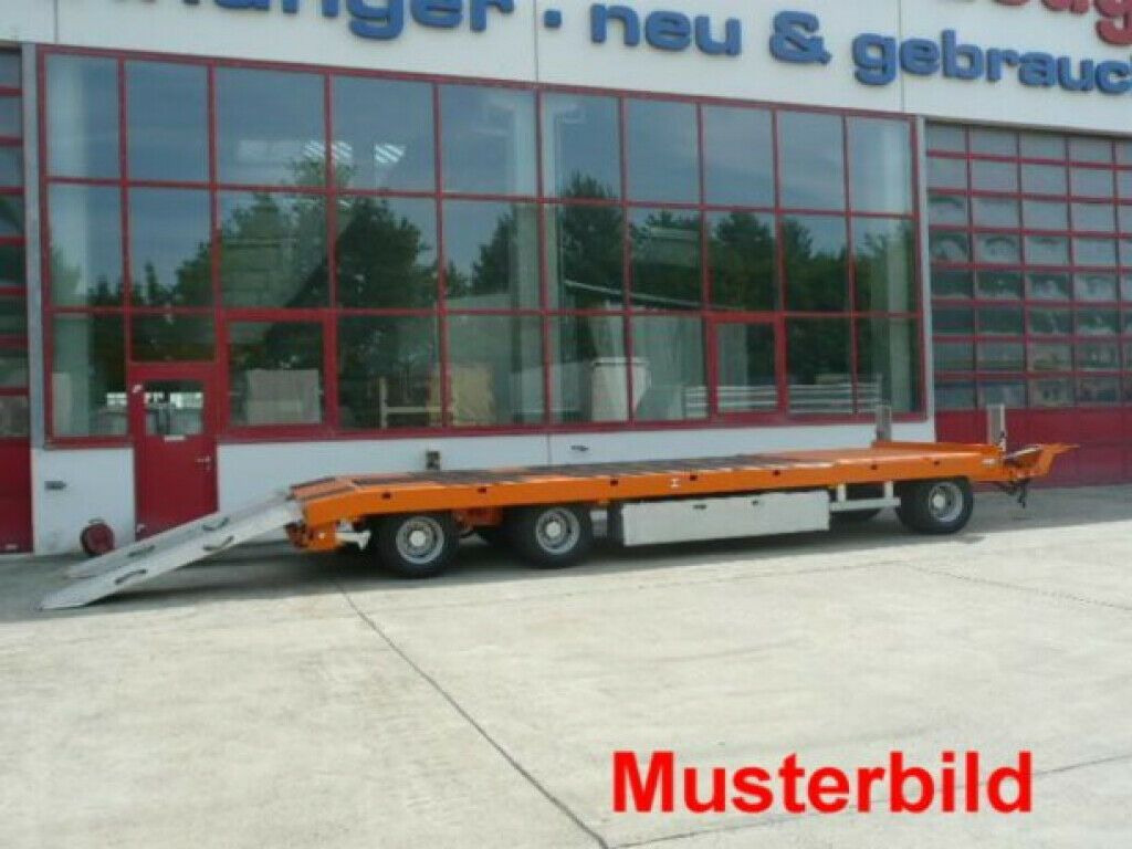 Möslein  3 Achs Plato- Tieflader- Anhänger 9 m в лизинг Möslein  3 Achs Plato- Tieflader- Anhänger 9 m: фото 9
