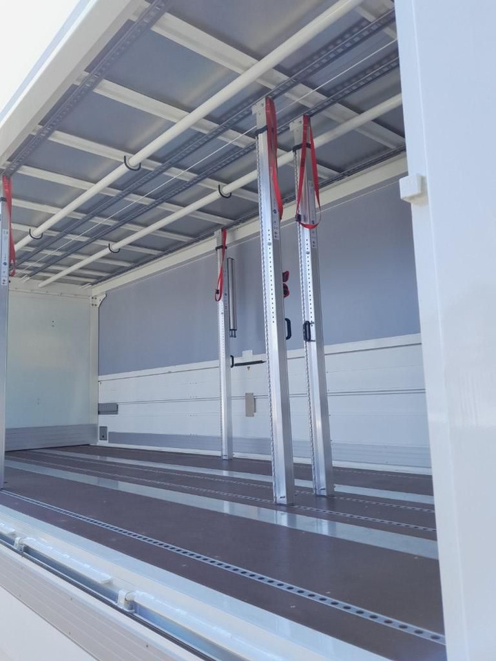 DAF XB 310 FA 18t Getränkeaufbau DAF XB 310 FA 18t Getränkeaufbau в лизинг DAF XB 310 FA 18t Getränkeaufbau DAF XB 310 FA 18t Getränkeaufbau: фото 20
