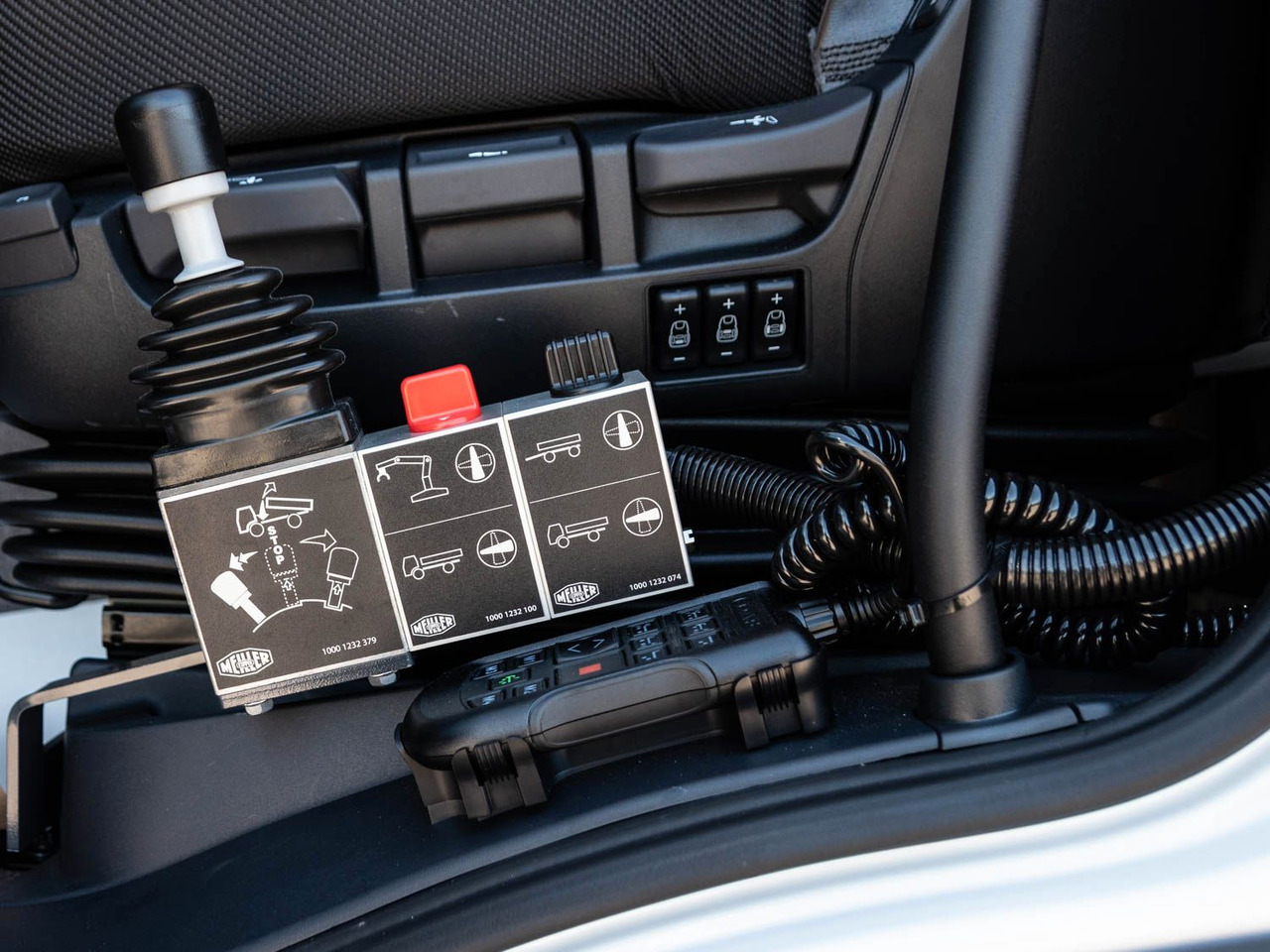 DAF XDC 370 FA Meiller Krankipper HMF DAF XDC 370 FA Meiller Krankipper HMF в лизинг DAF XDC 370 FA Meiller Krankipper HMF DAF XDC 370 FA Meiller Krankipper HMF: фото 24