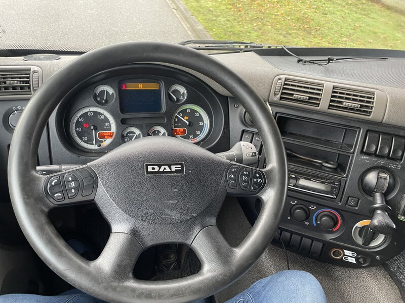 Грузовик-контейнеровоз/ Сменный кузов DAF CF 65 Verhuiswagen 20/25 foot ! origineel 220.000 km: фото 7