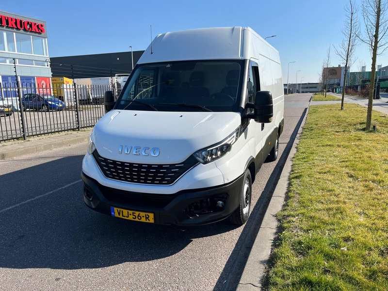 Iveco Daily 35 S 16V, Hi-Matic, 352 L H3, Airco, Camera - Цельнометаллический фургон: фото 3 Iveco Daily 35 S 16V, Hi-Matic, 352 L H3, Airco, Camera - Цельнометаллический фургон: фото 3
