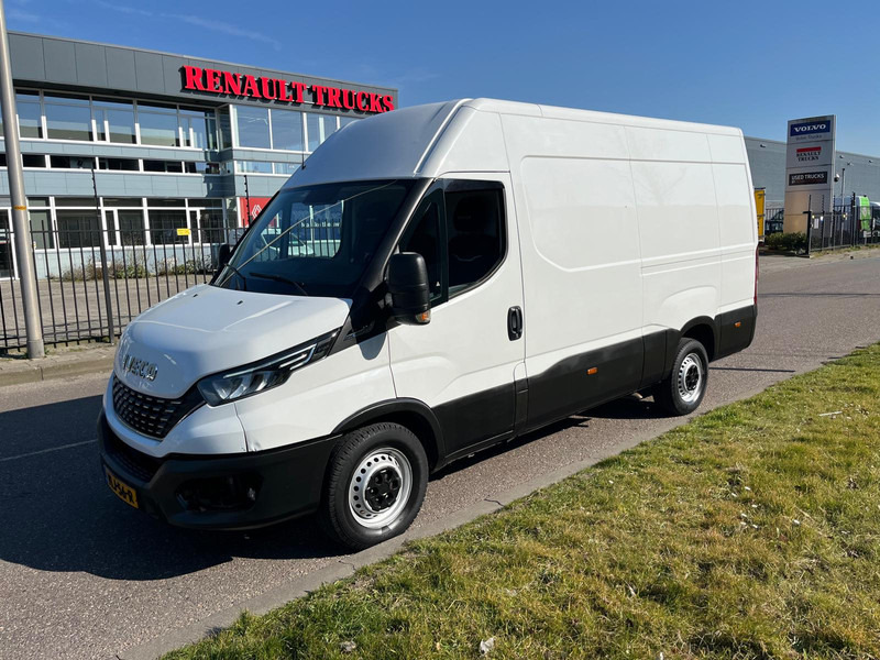 Iveco Daily 35 S 16V, Hi-Matic, 352 L H3, Airco, Camera - Цельнометаллический фургон: фото 1 Iveco Daily 35 S 16V, Hi-Matic, 352 L H3, Airco, Camera - Цельнометаллический фургон: фото 1