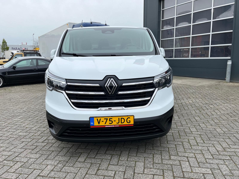 Renault Trafic E-Tech Red L2 H1, Nieuwstaat/New condition, Lees omschrijving/Read description - Легковой фургон, Электрический фургон: фото 4 Renault Trafic E-Tech Red L2 H1, Nieuwstaat/New condition, Lees omschrijving/Read description - Легковой фургон, Электрический фургон: фото 4