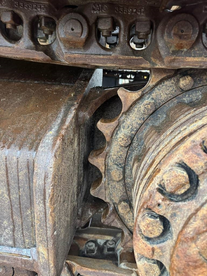 Гусеничный экскаватор CAT 324 EL: фото 17