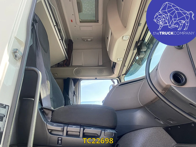 DAF XF 480 - Тягач: фото 4 DAF XF 480 - Тягач: фото 4