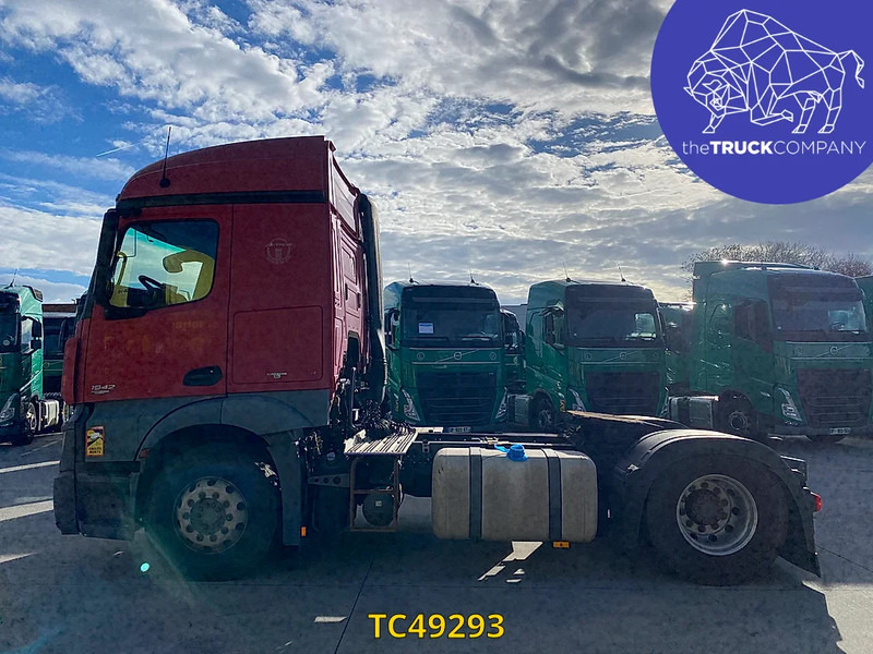 Mercedes-Benz 18.42 - Тягач: фото 2 Mercedes-Benz 18.42 - Тягач: фото 2