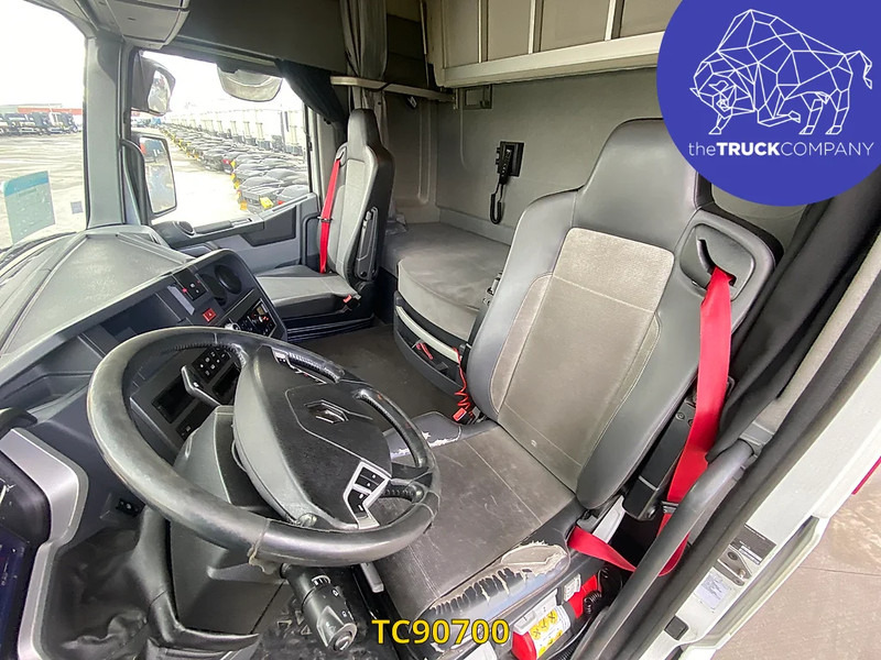 Renault T 460 - Тягач: фото 5 Renault T 460 - Тягач: фото 5